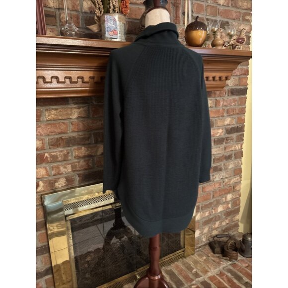 Athleta Green Knit Sweater Size Medium Wool Blend - Picture 3 of 6